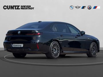 BMW 740 - 5