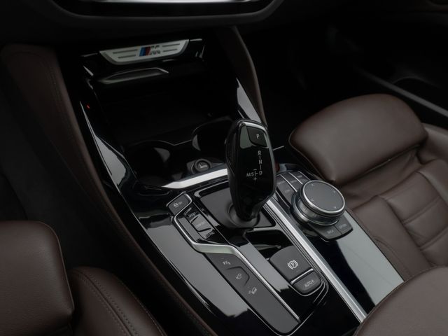 Foto Nummer 22: BMW X4 M40