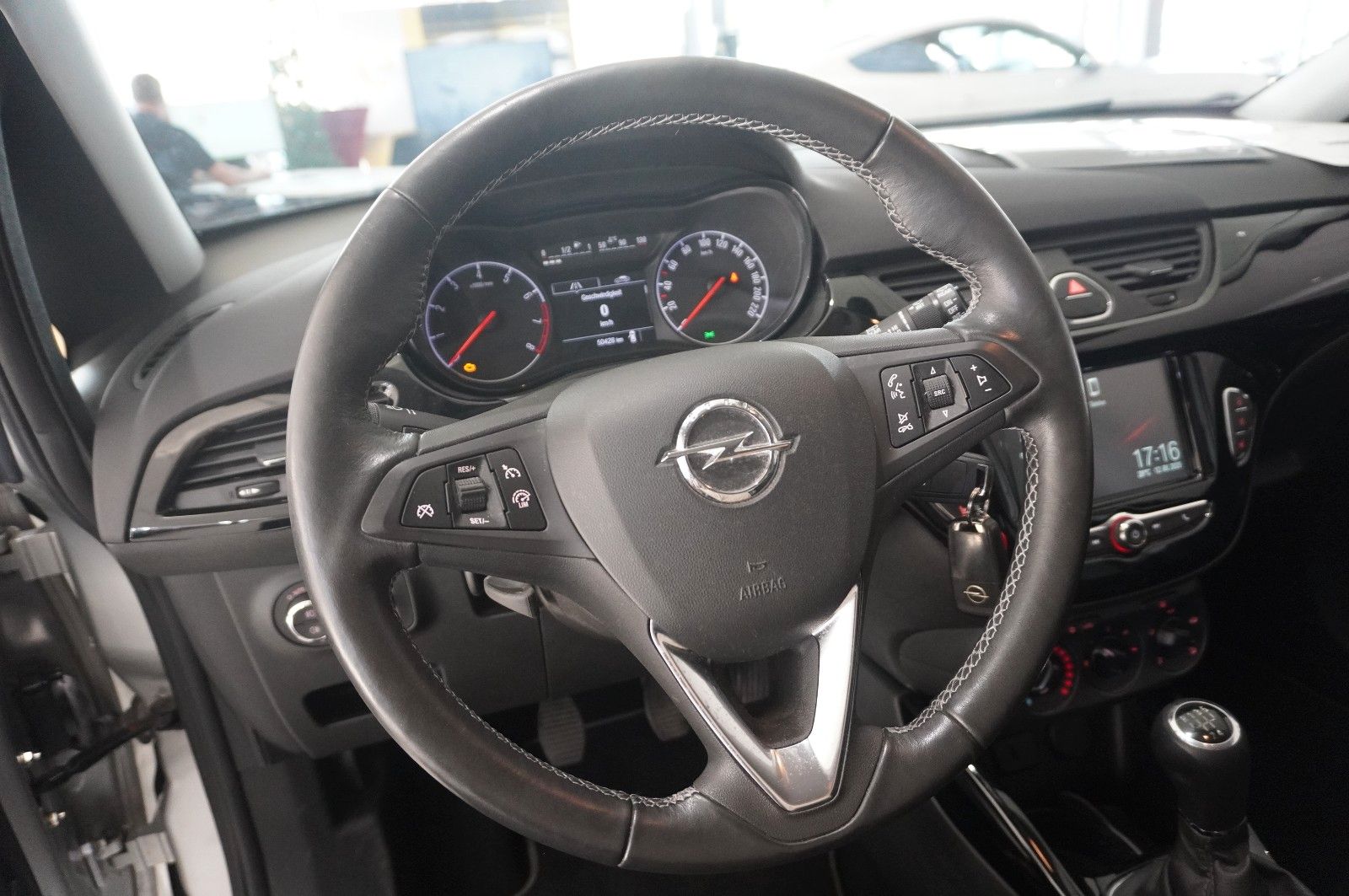 Fahrzeugabbildung Opel Corsa E Active 1.4  NAVI/PDC/SHZ/LHZ/ALU/TEMPO