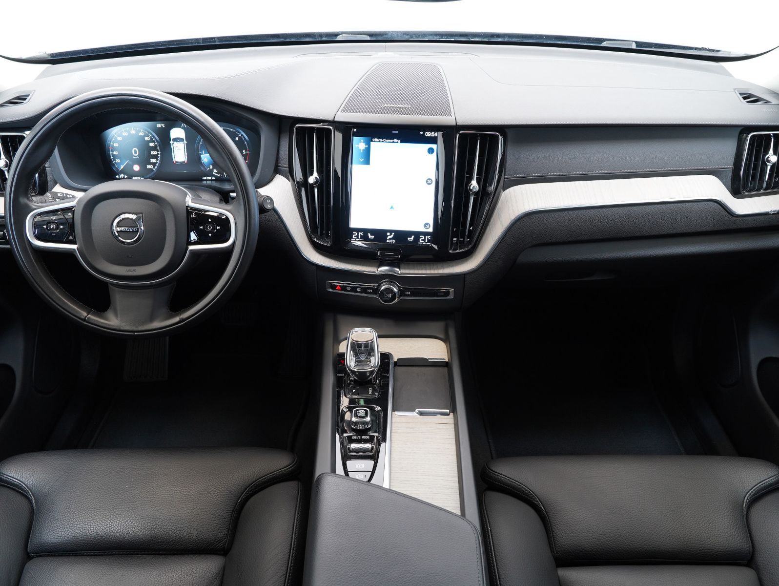Fahrzeugabbildung Volvo XC60 B4 D Inscription XENIUM/INTELLISAFE/AHK
