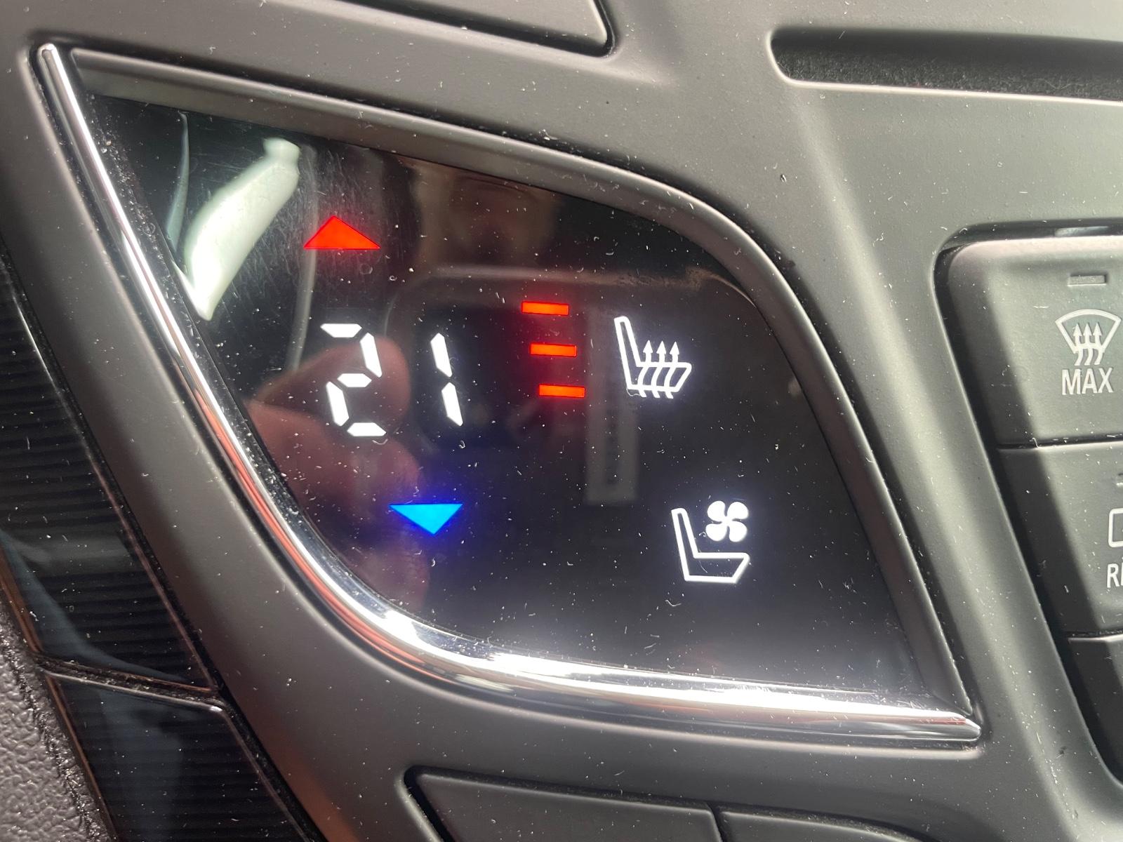 Opel Insignia 2014 — photo 14
