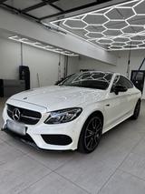Mercedes-Benz C 43 AMG Coupé in Diamantwei... - Mercedes-Benz C 43 AMG in Wiesbaden
