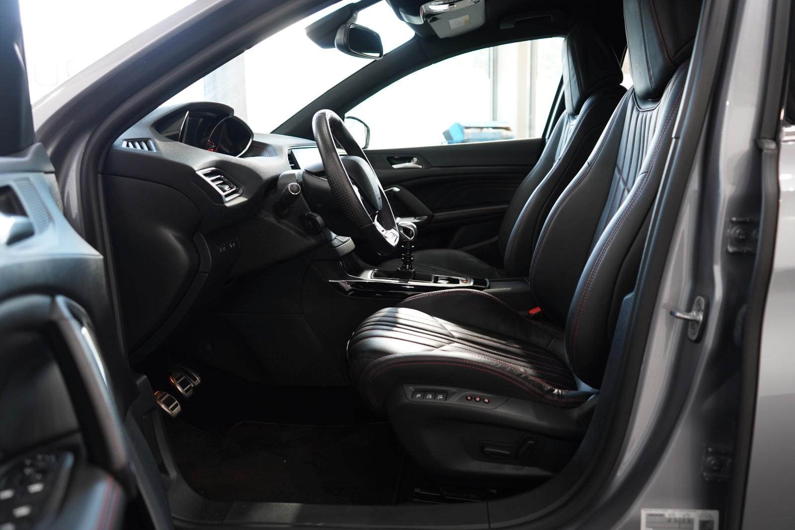 Peugeot 308 SW GT*1.Hand*Navi*Kamera*205 PS*Leder*