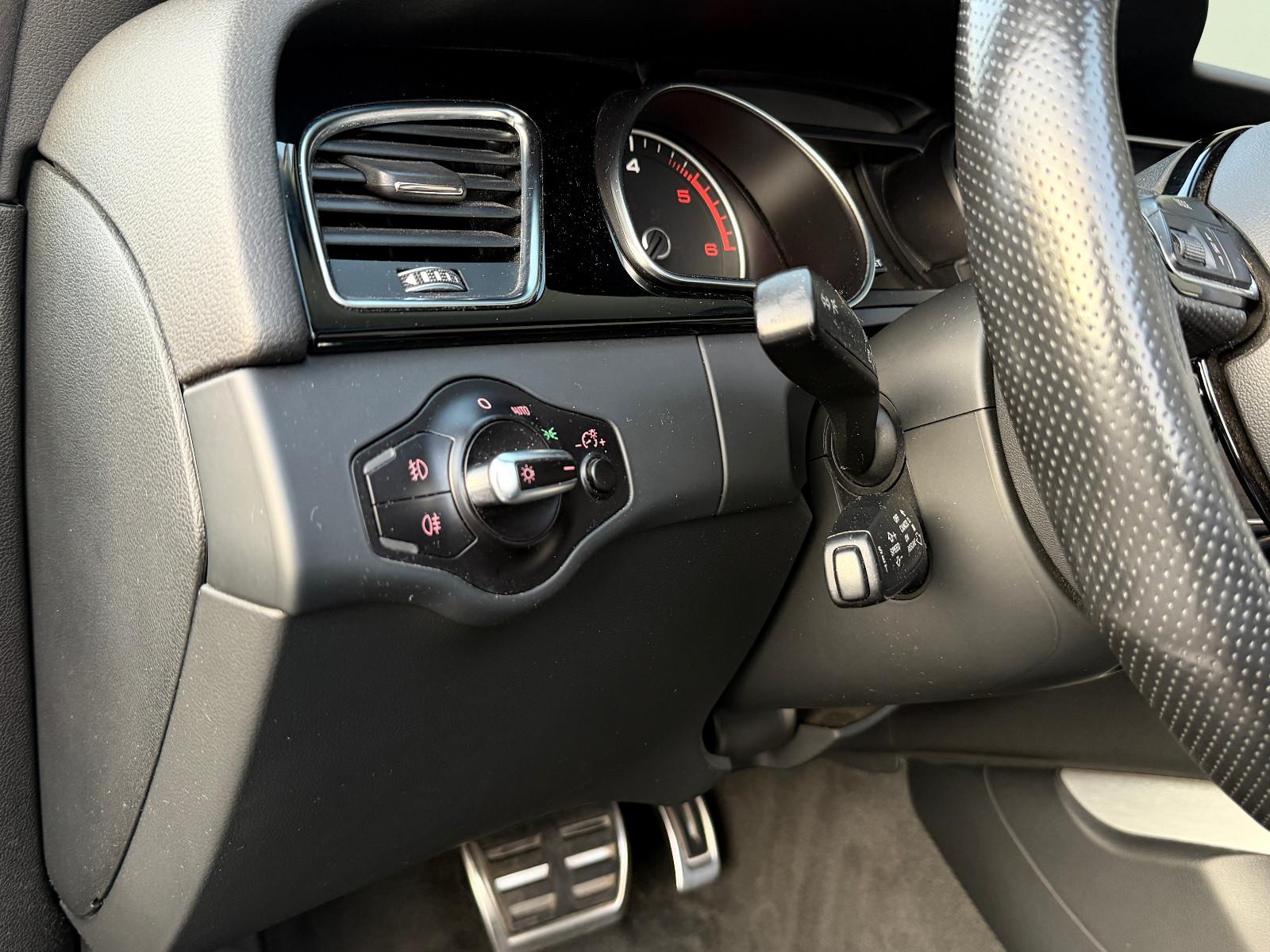 Audi A5 Cabrio 2.0 TDI 3x S line Plus Navi *Rotor*