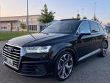 Audi Q7 3.0 TDI quattro 3x S-Line Pano 7Sitz 22" Voll - Audi Q7 Gebrauchtwagen in Karlsruhe