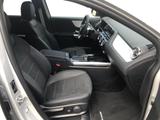 Mercedes-Benz GLA 180 +MBUX+AMG+Wide+Navi+AHK+SpurW+W-Paket - scheckheftgepflegte Mercedes GLA 180