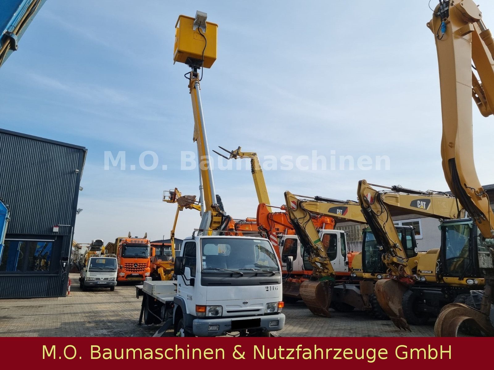 Fahrzeugabbildung Nissan Capstar  Multititel 180 Alu /  18 m