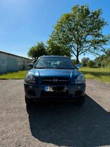 Hyundai Dorfstraße 43, 25364 Osterhorn - gebrauchte Hyundai TUCSON aus dem Jahr 2005