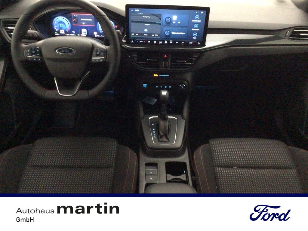 Fahrzeugabbildung Ford Focus 1.0 EcoBoost ST-Line X S/S EURO FACEL. LED