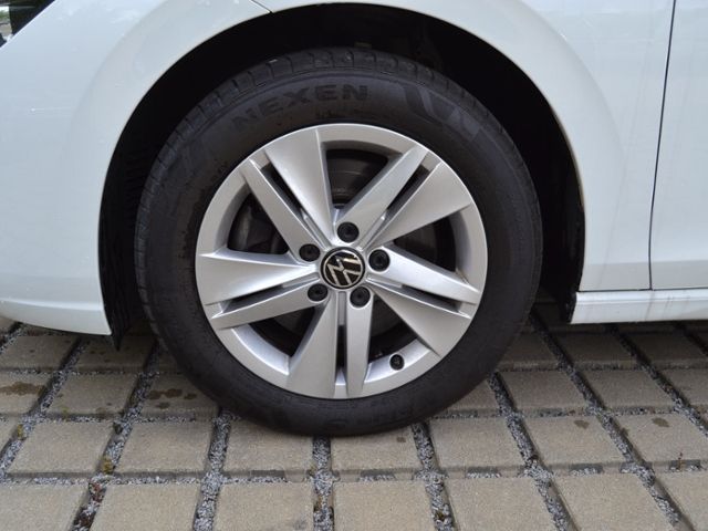 Golf VIII Variant 2.0 TDI 150 PS DSG Life LED/NA