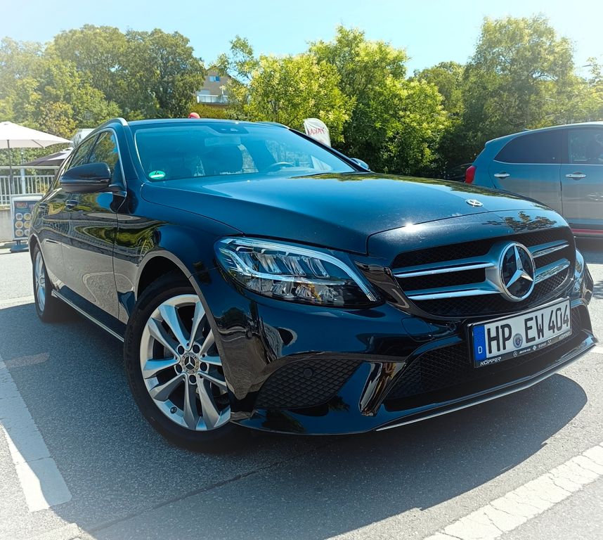Image of Mercedes-Benz C 180