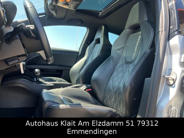 Fahrzeugabbildung Seat Leon Cupra Automatik Schalensitze