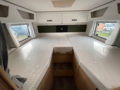 Sunlight * T 68  *Automatik**Hubbett**