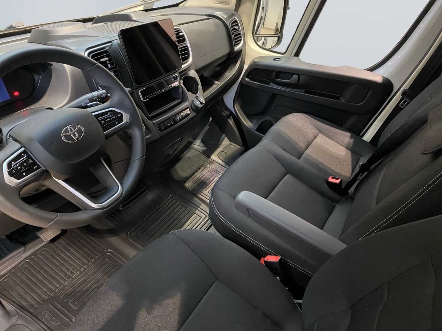 Toyota Proace Max - Bild 8