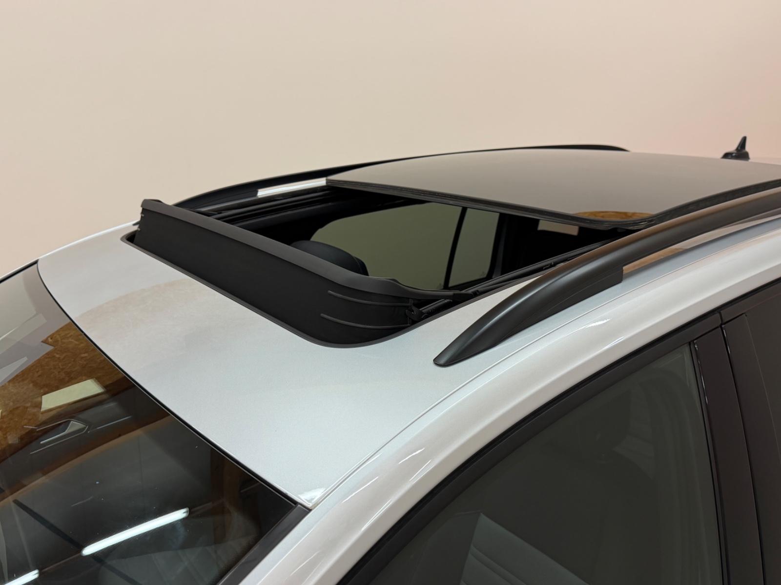 Volkswagen Touran 1.5TSI R-Line/LED/PANO/DYNAUDIO/R-KAM/SHZ, миниатюра 3
