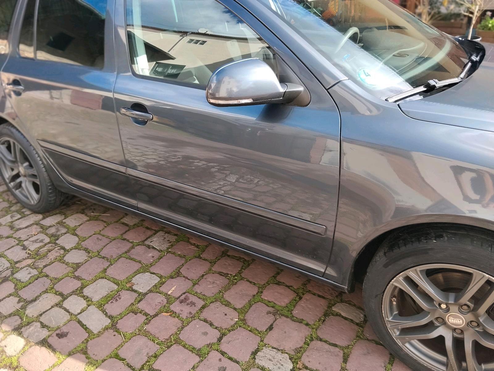 Skoda Octavia 2009 — engine 160 HP (118kW)