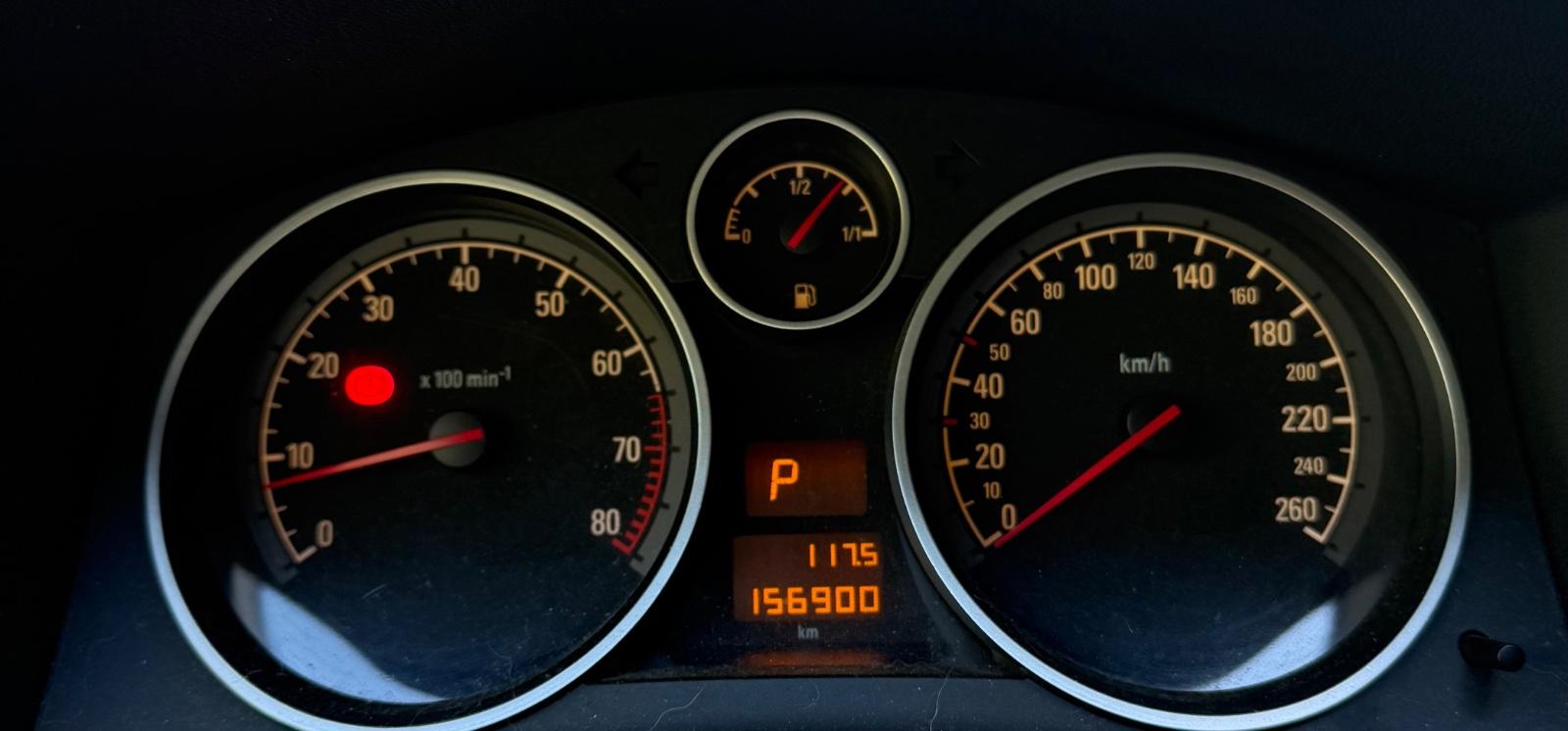 Opel Astra 2005 — photo 11