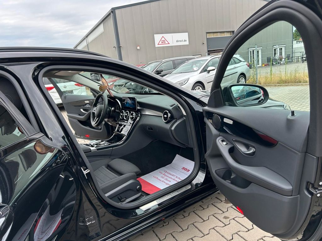 Car Image 26