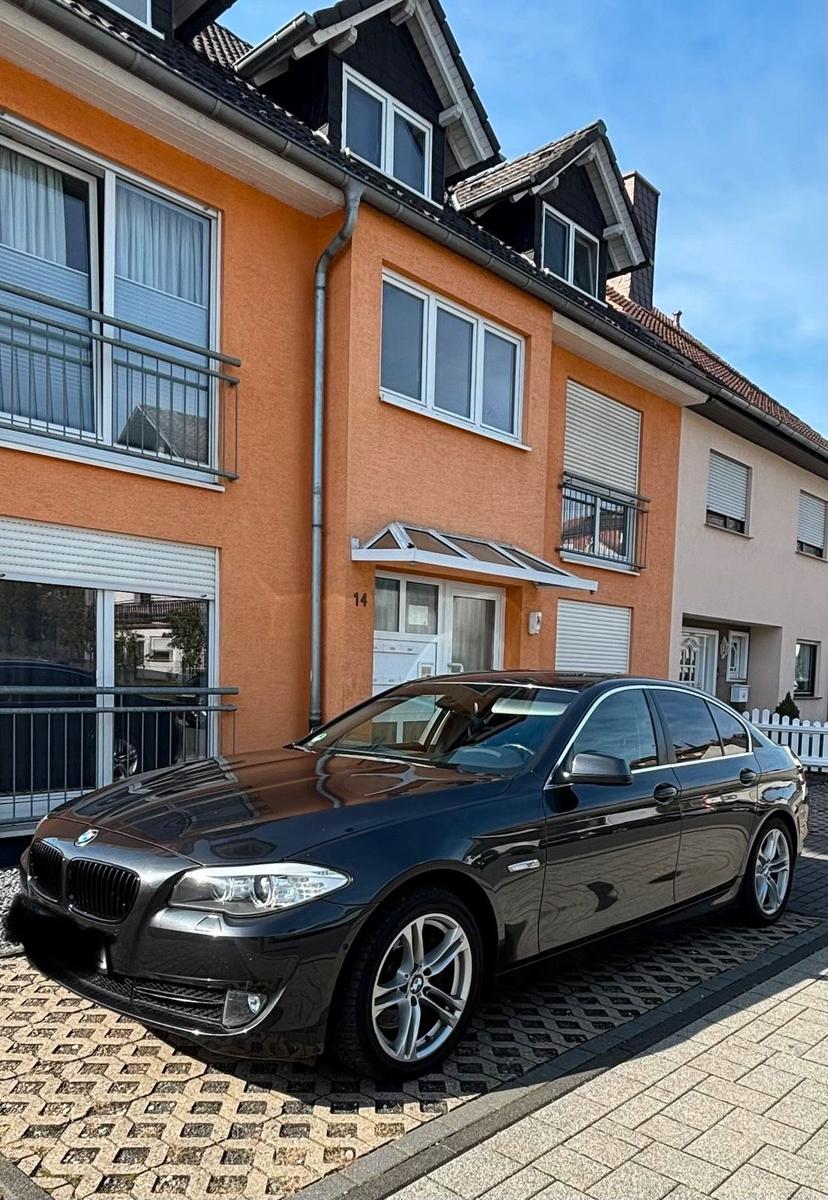 BMW 525