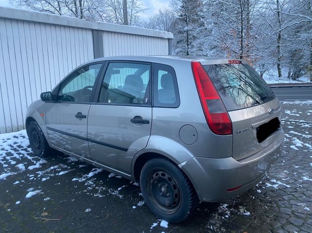 Ford fiesta 1.4 Ghia 80 PS