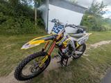 Suzuki RMZ 450 - SUZUKI RMZ 450