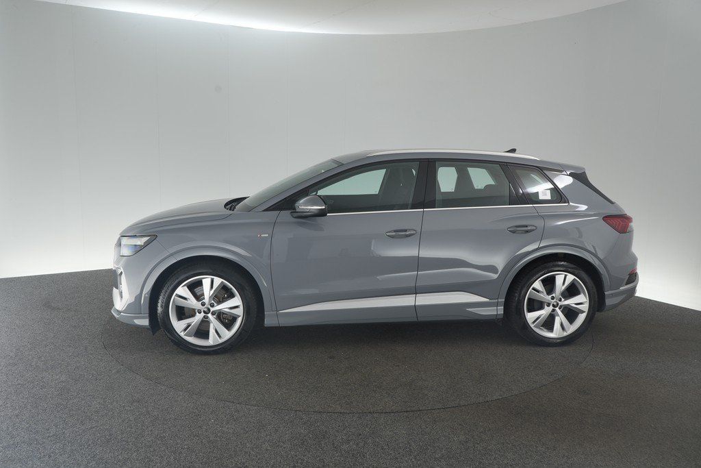 Audi Q4 40 e-tron Kamera MMI Navi pro foto 5