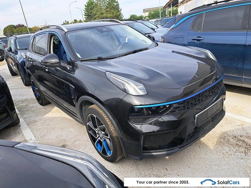 Lynk&Co 01 1.5i PHEV LED Pano Virtual ACC Navi Infinity imagem 2
