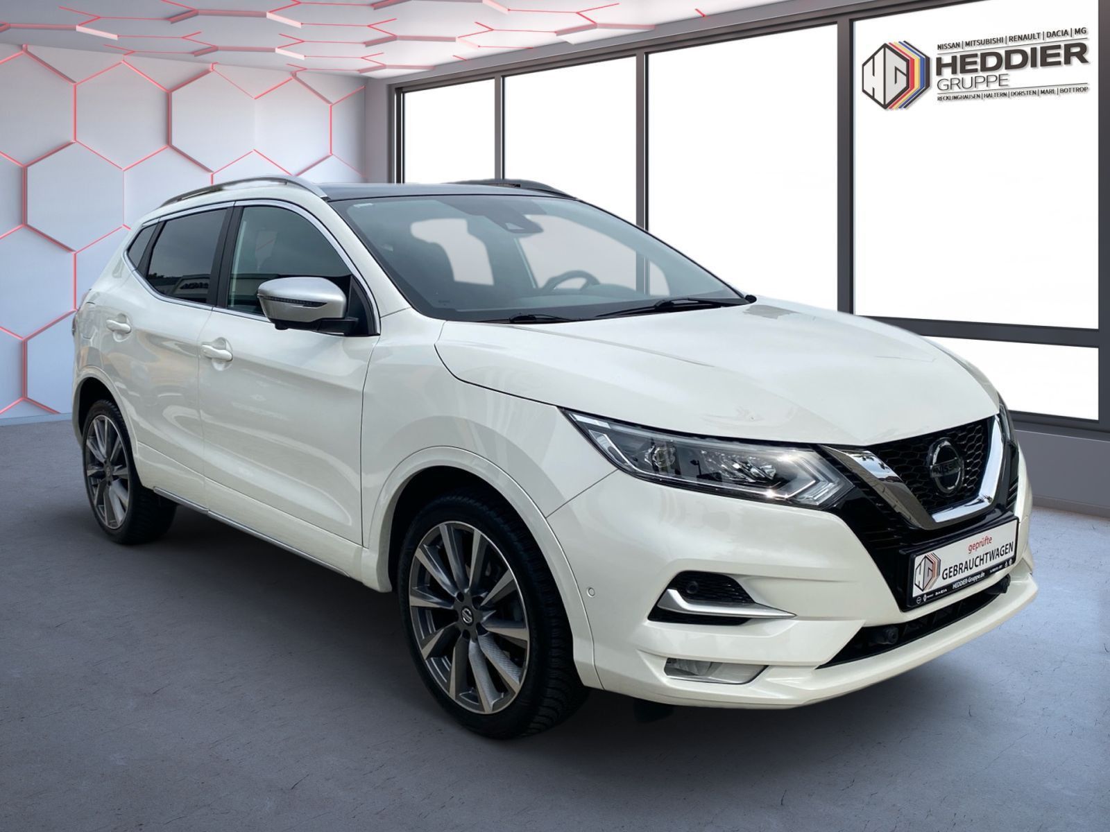 Fahrzeugabbildung Nissan Qashqai 1.3 DIG-T Automatik Tekna+ *AHK*Bose*GJR