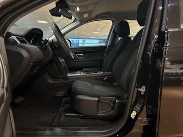 Land-Rover Discovery - 11