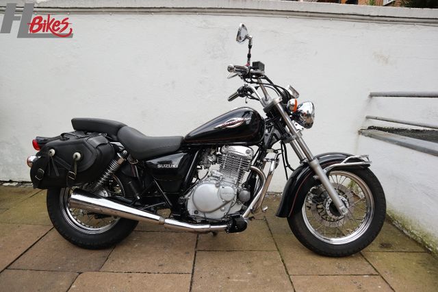 Suzuki GZ 250 Marauder mit Gewährleistung