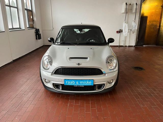 MINI Cooper SD *Xenon/SHZ/Tempomat*