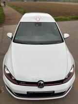 Volkswagen Golf 2.0 GTI Performance Standhzg. Kamera Leder  - VW Golf Gebrauchtwagen in Bonn