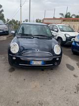 MINI Mini Mini 1.6 16V Cooper Park Lane - MINI MINI Kleinwagen Park lane mit Benzin-Antrieb