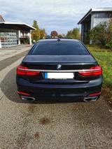 BMW 750d xDrive - - BMW 7er Reihe von privat