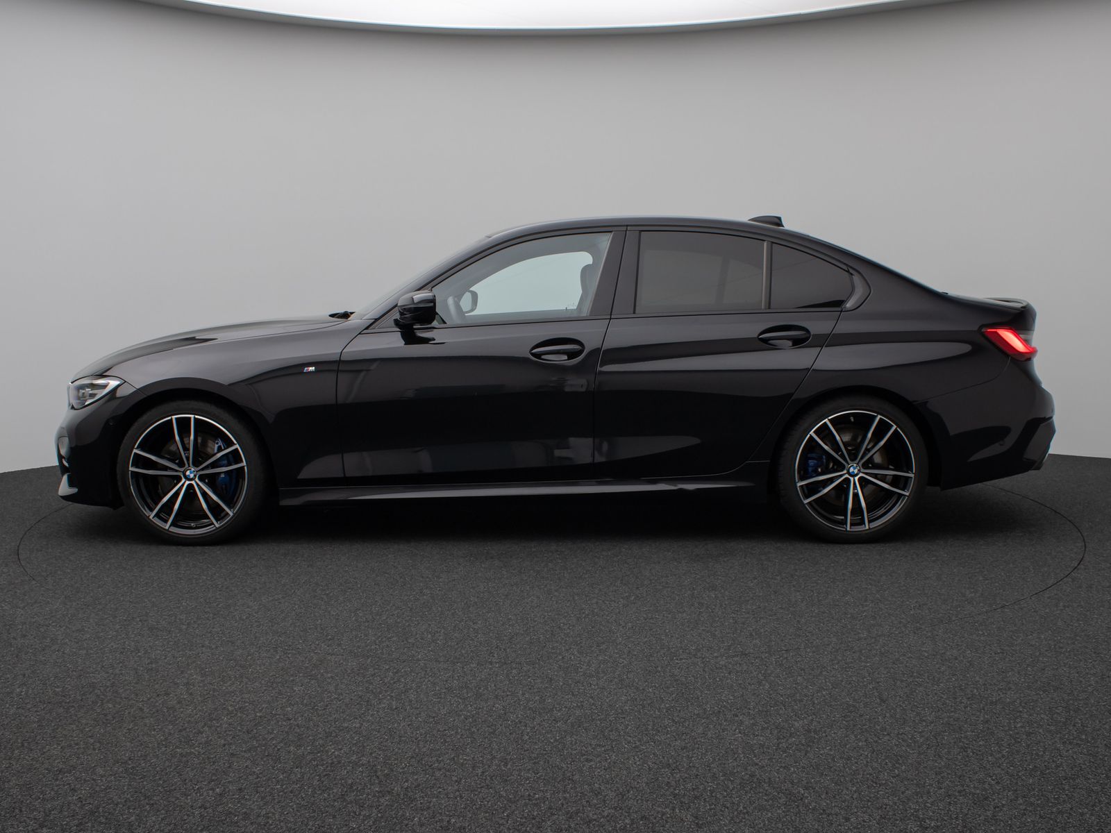 Fahrzeugabbildung BMW 330i xD M Sport Kamer DAB HiFi Stop&Go Alarm 19"