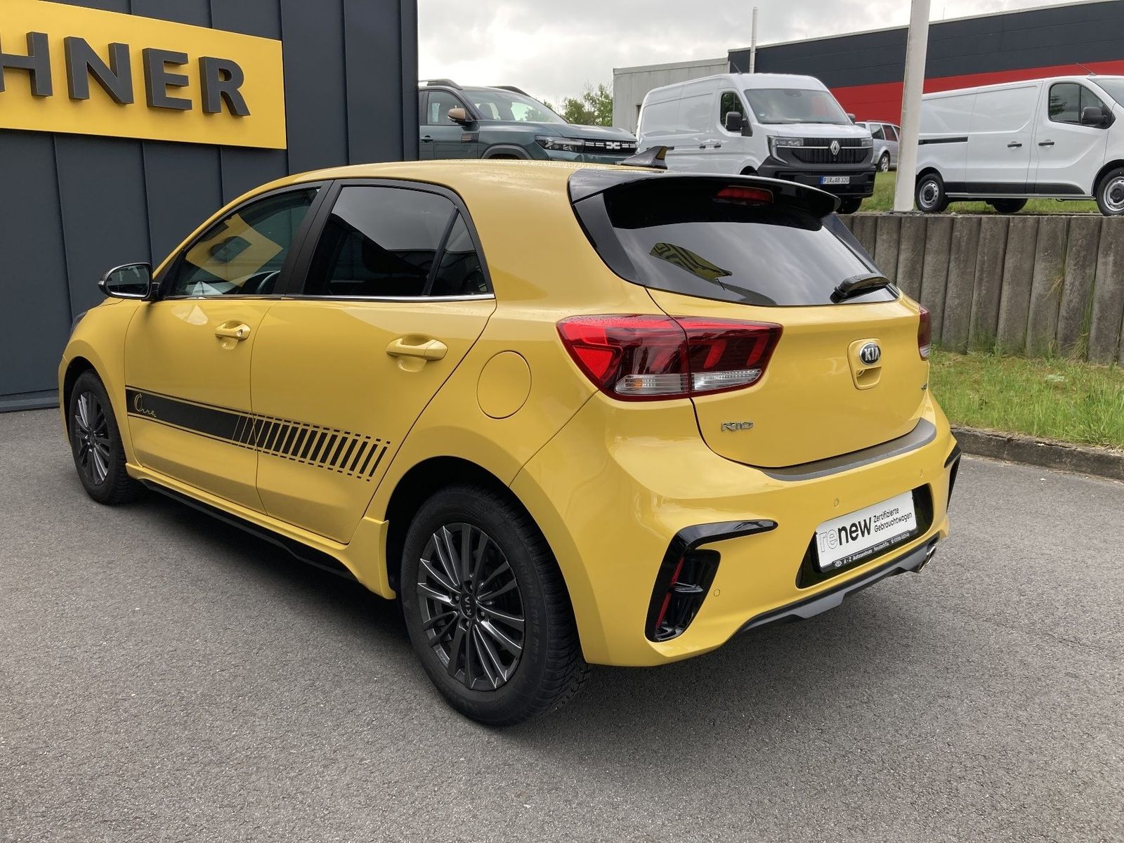 Kia Rio 1.0 T-GDI 120 Mild-Hybrid GT Line imagem 2
