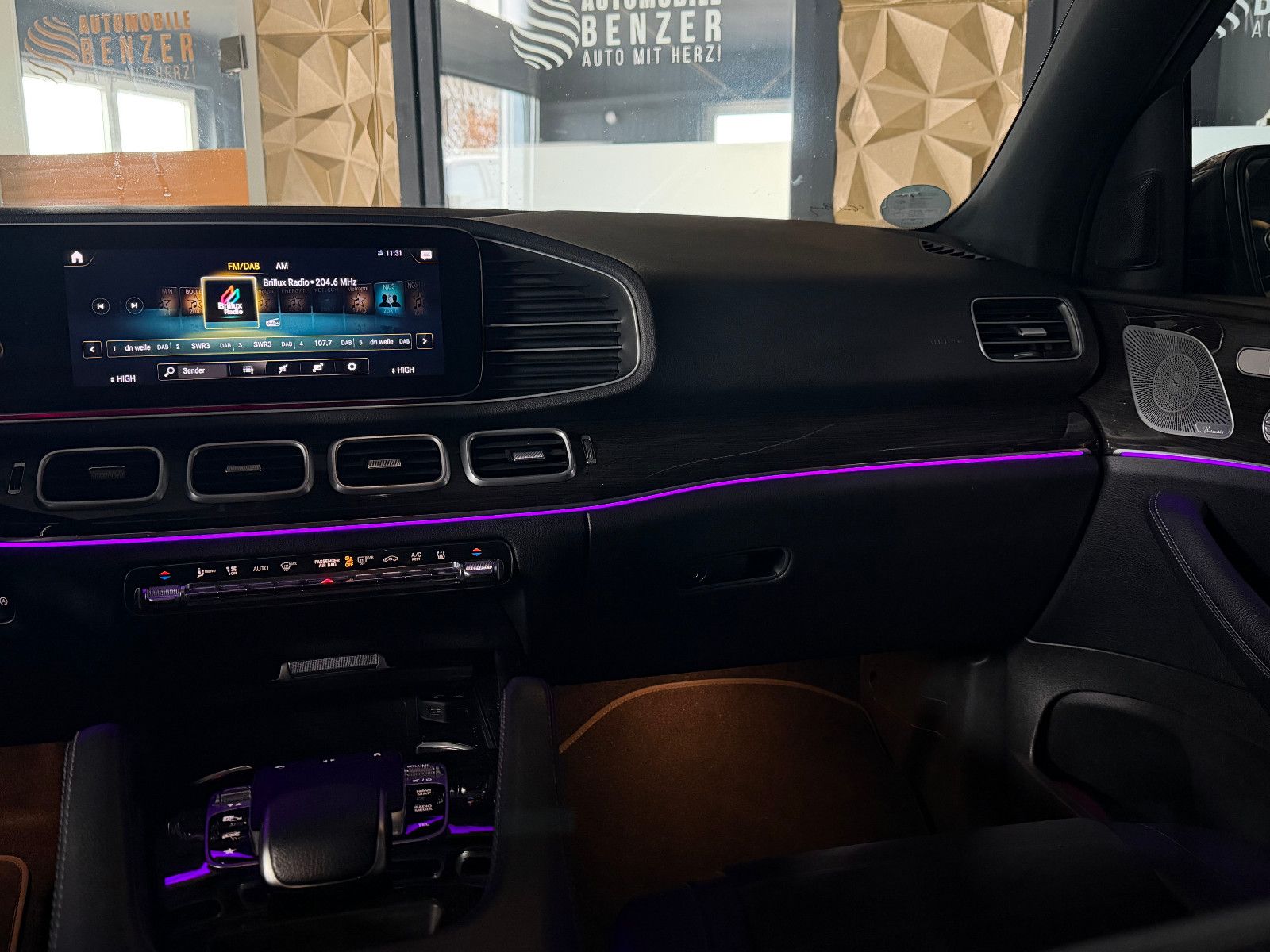 Fahrzeugabbildung Mercedes-Benz GLE 450 /AMG/PANO/BURMESTER/360°/AMBIENTE