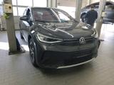 Volkswagen ID.4 Pro Performance 150kW PANO HuD AHK DCC - Volkswagen in Frankfurt (Main): Id