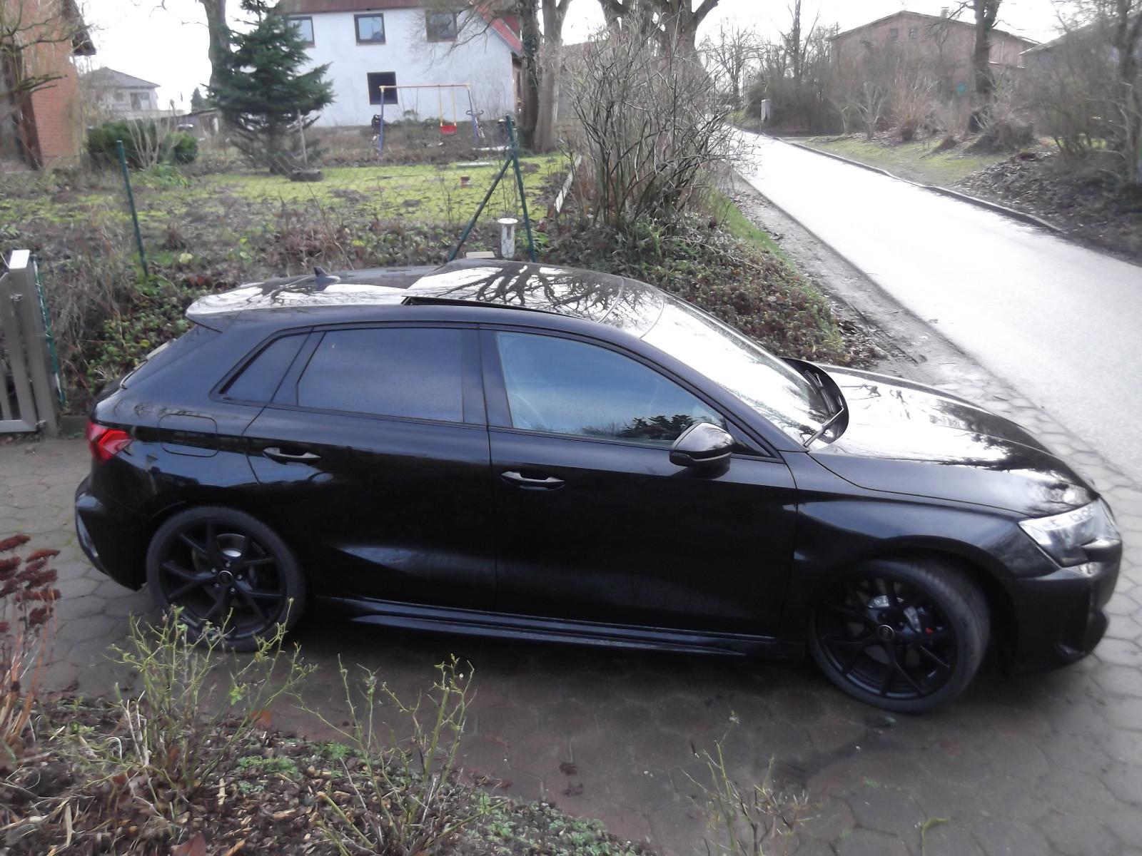 Audi RS3 Sportback MMI/MATRIX/PANO/Abgas/ACC/Virtual