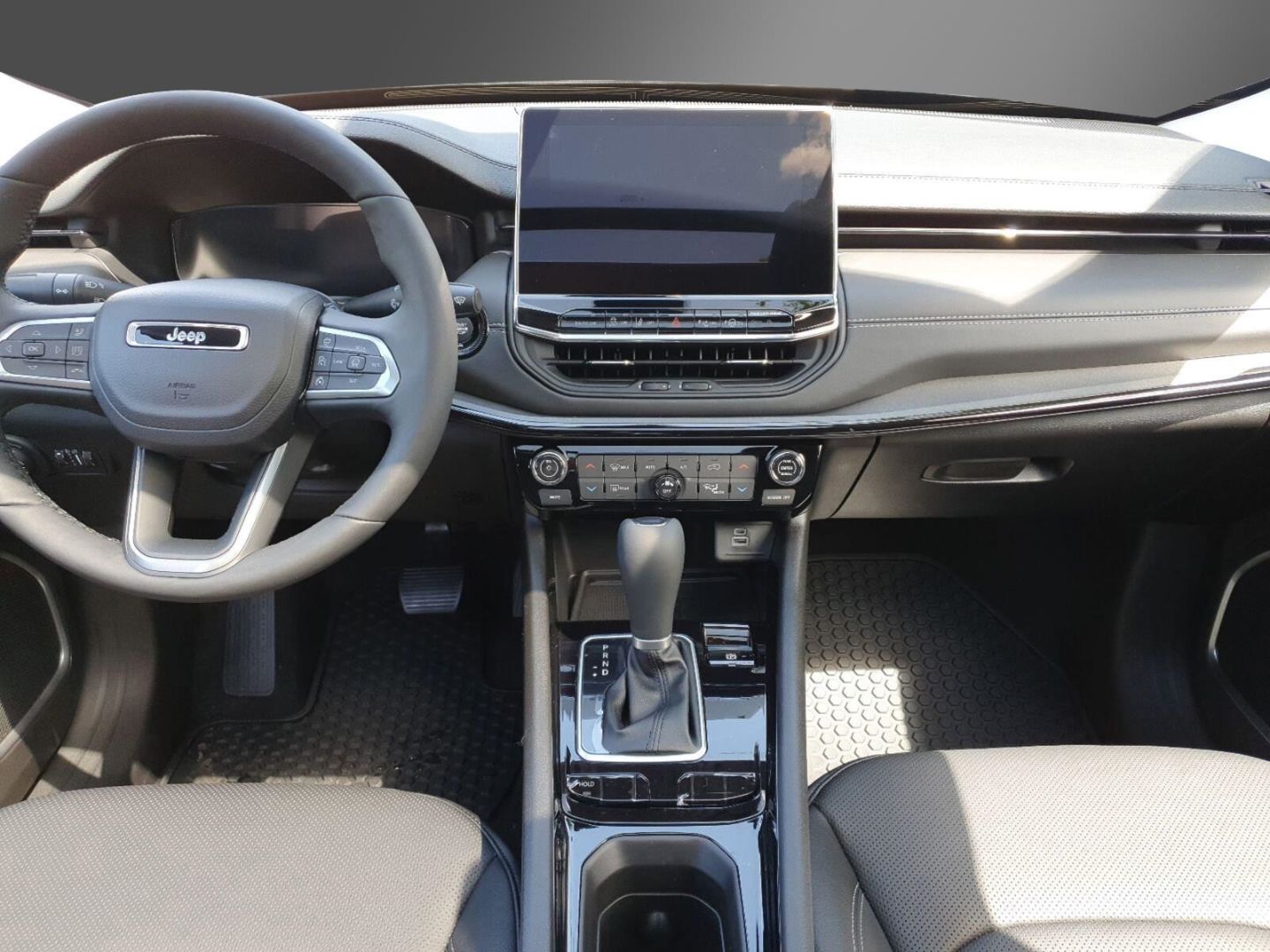 Fahrzeugabbildung Jeep Compass 1.5 MHEV ''Summit'' PANORAMADACH SOFORT