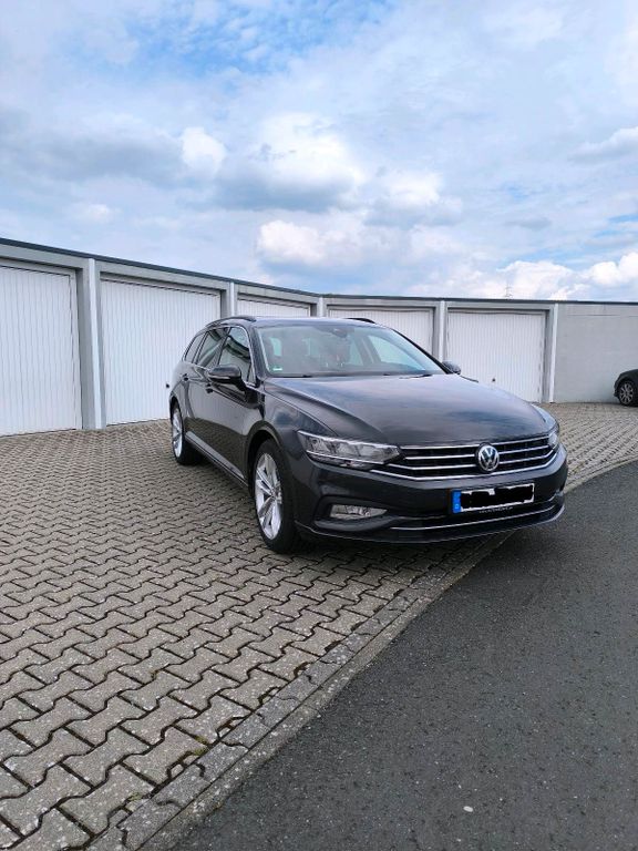 Image of Volkswagen Passat Variant
