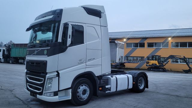 Volvo FH 460  Standard - ACC