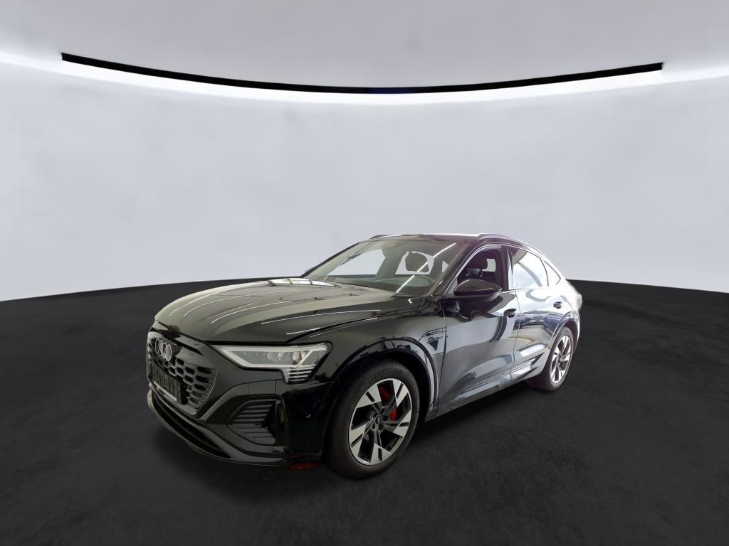 Image of Audi Q8