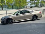 BMW 730D M AERODYNAMIK-PAKET  - weiße BMW 730