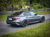Alfa Romeo Giulia 2.0 Turbo 16V 206kW AT8-Q4 Veloce Veloce - Alfa Romeo Giulia aus 2021