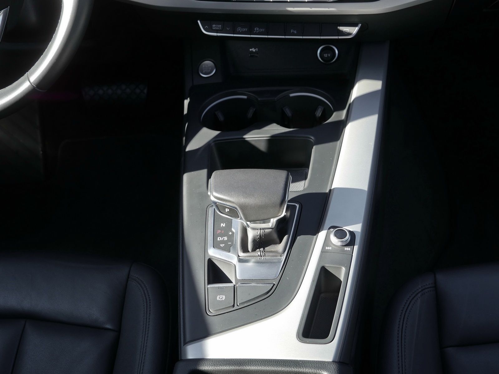 Audi A4 - Bild 7