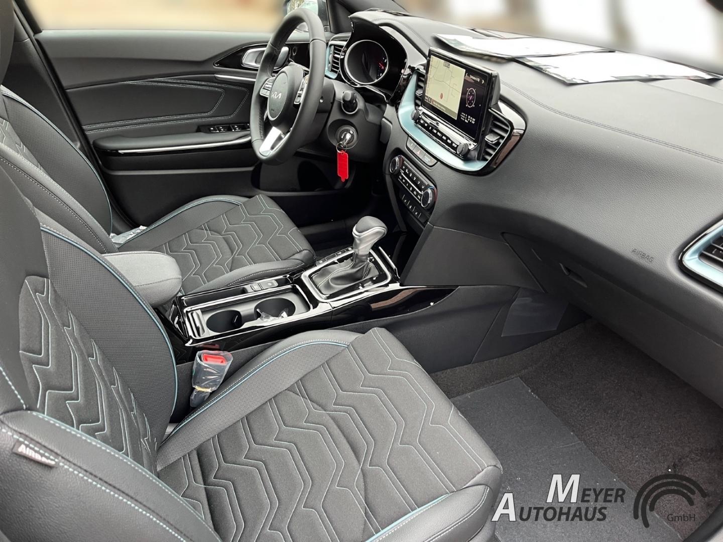 Kia Ceed_sw 1.0 T-GDI 48V DCT 100 PS + Fahrassistenz