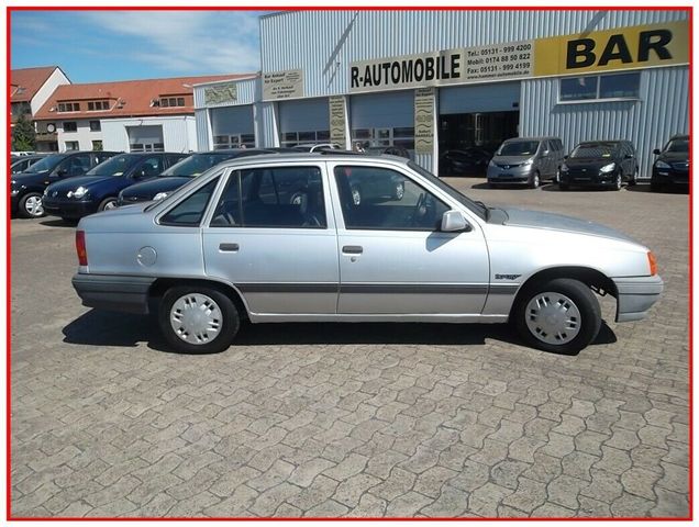 Opel Kadett E Beauty Lim. SEDAN GSD AUTOM- SERVO