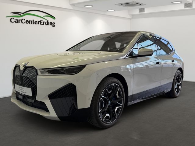 BMW iX40xDrive*Sport*Laser*ACC*360*PanoSkyL*AHK*H&K