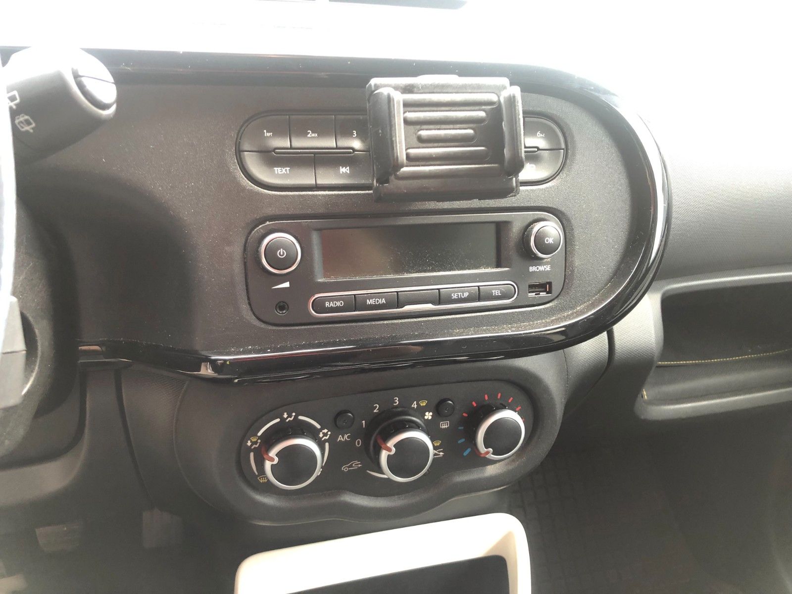 Fahrzeugabbildung Renault Twingo Limited Faltdach